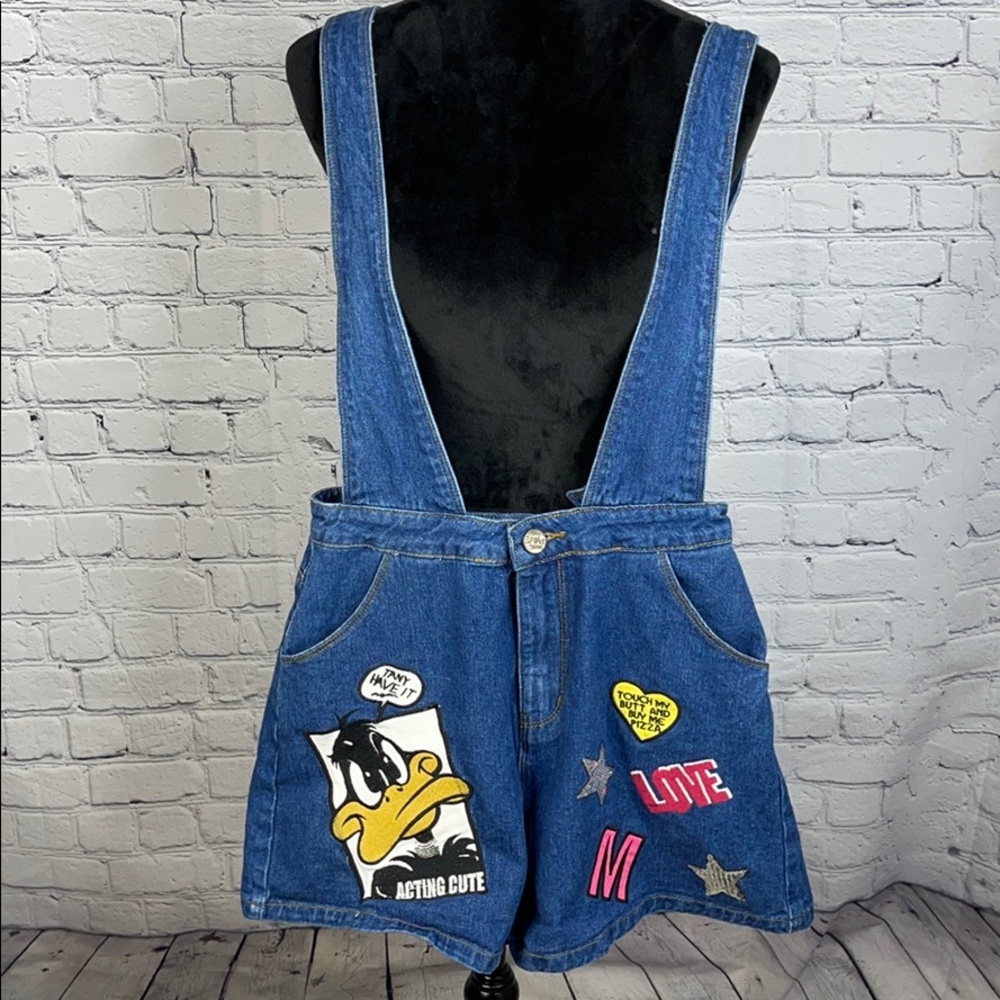 ElfSack denim short overalls w/Daffy Duck …